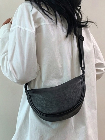 Torba u korejskom stilu u obliku polumjeseca, novo 2026. model, sedlasta torba od PU kože, mala crossbody torba za žene, minimalistička i vrhunske kvalitete