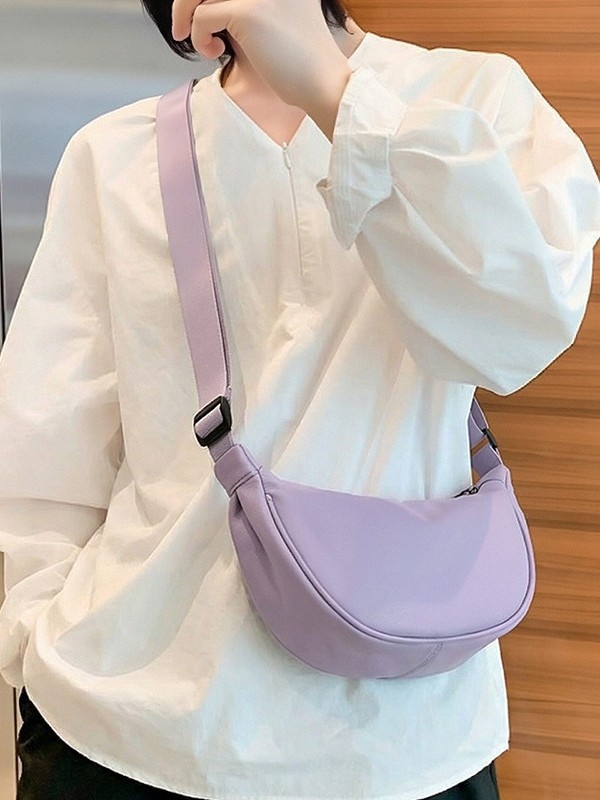 Torba u korejskom stilu u obliku polumjeseca, novo 2026. model, sedlasta torba od PU kože, mala crossbody torba za žene, minimalistička i vrhunske kvalitete