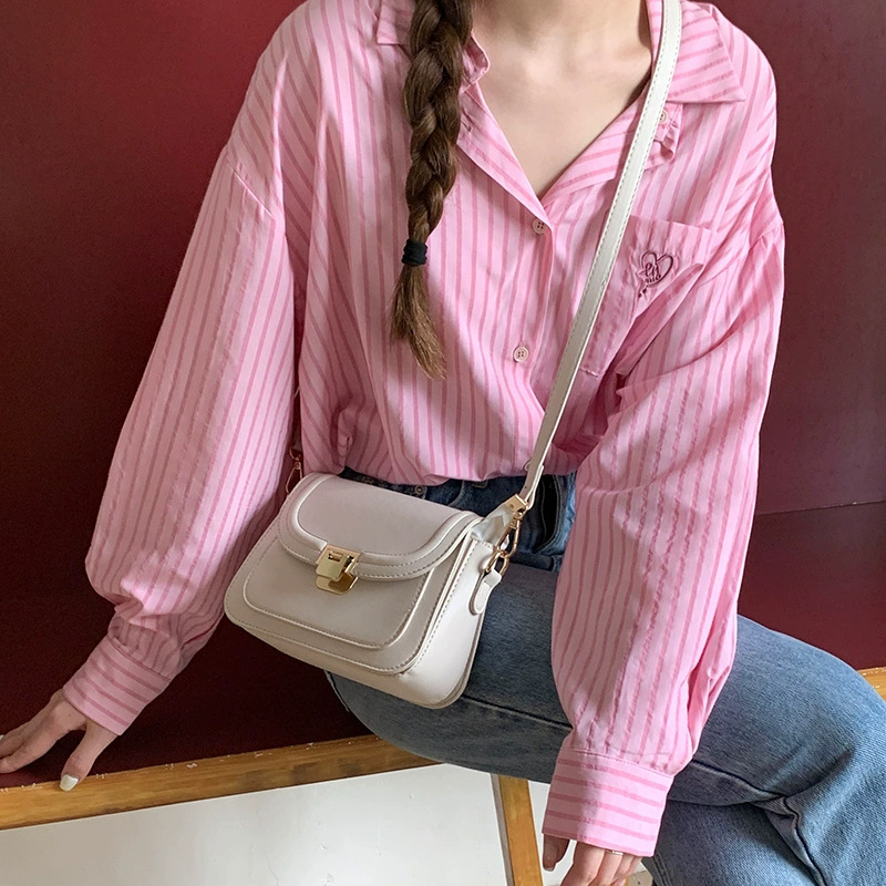 Ženska PU sedlovita torba, 2025 novi model, moderna i visoke kvalitete, torba preko ramena i crossbody, mala kvadratna torba za jesen i zimu.