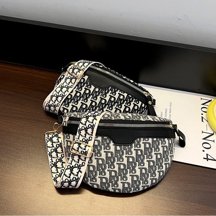 Ženska torbica za struk s denim printom na platnu, široka naramnica, crossbody torba s lančanim detaljem, sedlovog oblika