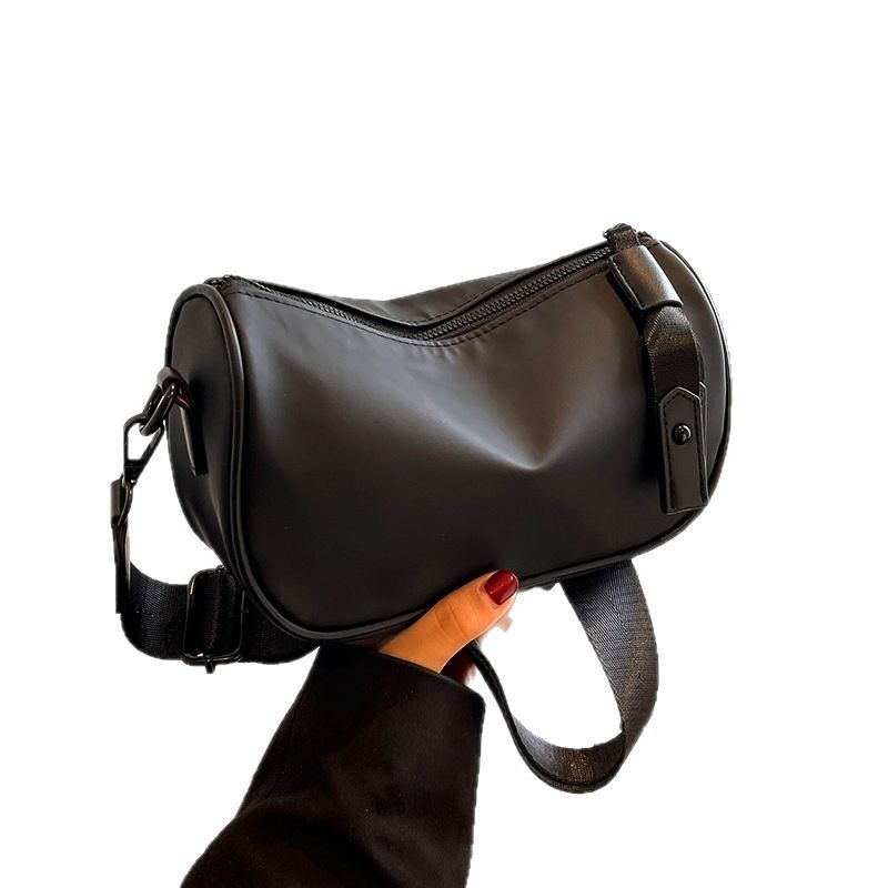 Ženska torbica od Oxford materijala, saddle stil, 2025, mala crossbody torbica