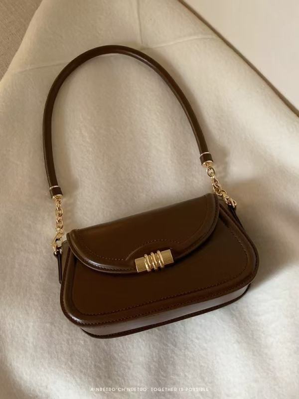 Ženska saddle torba, jesen-zima 2024, moderan gradski stil, visoka kvaliteta, crossbody ili torba preko ramena