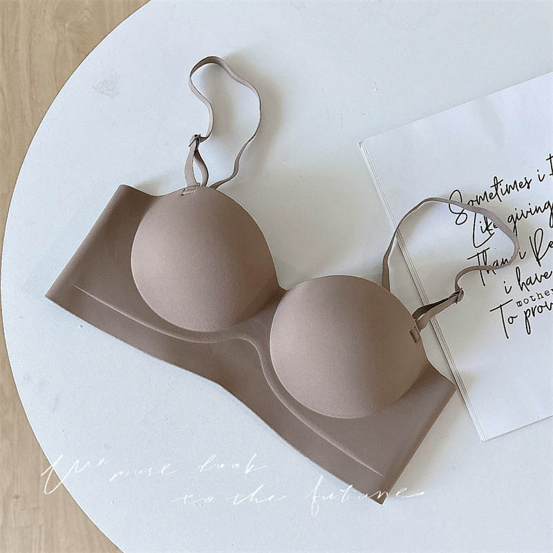 Pamukasti bešavni grudnjak s U-oblikom leđa za male grudi, 3/4 košarice, odvojive dvostruke naramenice, diskretan stražnji dizajn