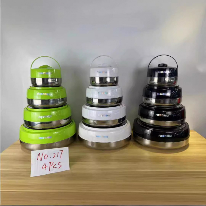 Set de patru oale din oțel inoxidabil izolate, cu izolație din spumă completă