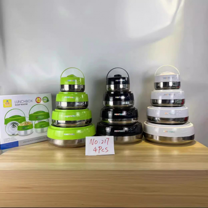 Set de patru oale din oțel inoxidabil izolate, cu izolație din spumă completă