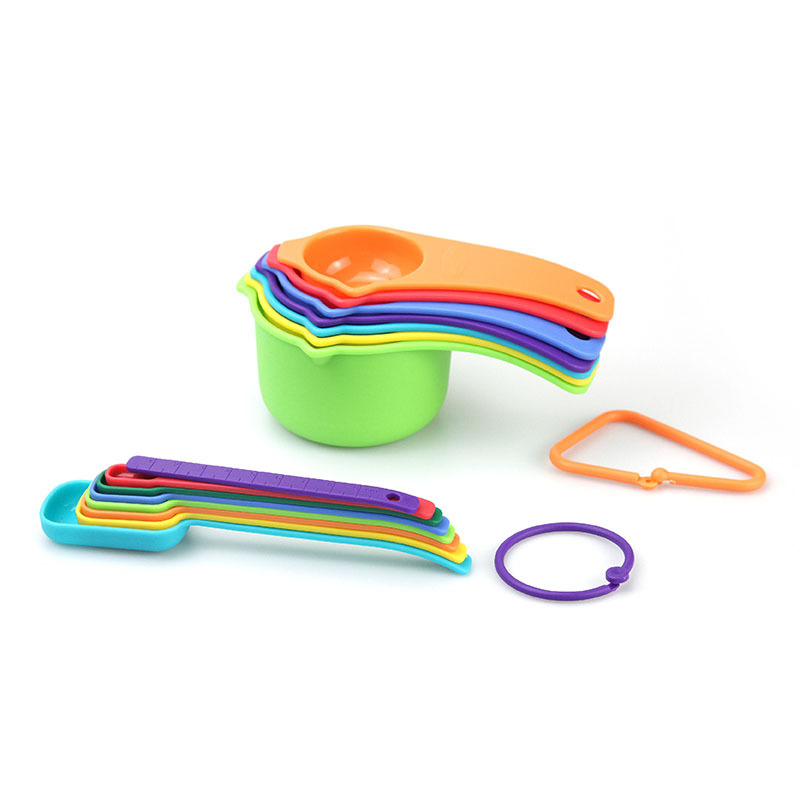 Set de 15 piese de măsurare pentru bucătărie: cupe și linguri colorate, din plastic alimentar, unelte de copt