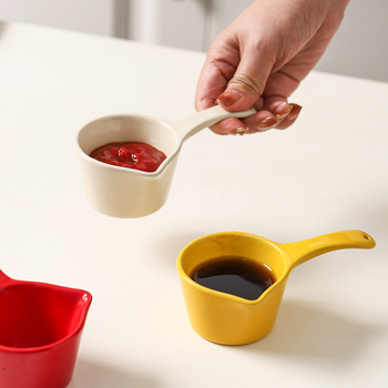 Set ceramic creativ pentru condimente și sosuri, cu farfurioare pentru sos de roșii, oțet, sos de piper și căni pentru espresso și lapte