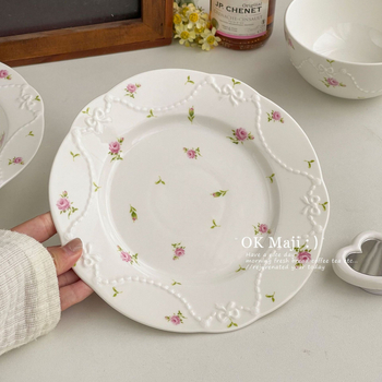 Farfurie ceramică pentru desert, rotundă și elegantă, pentru mic dejun și gustări