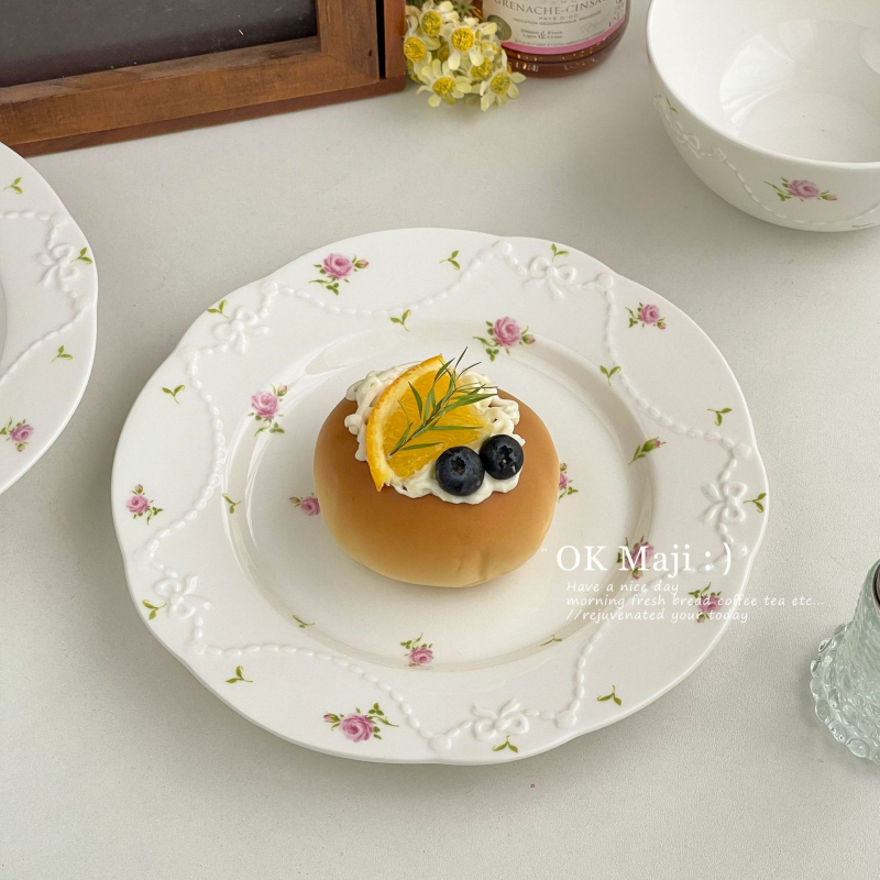 Farfurie ceramică pentru desert, rotundă și elegantă, pentru mic dejun și gustări