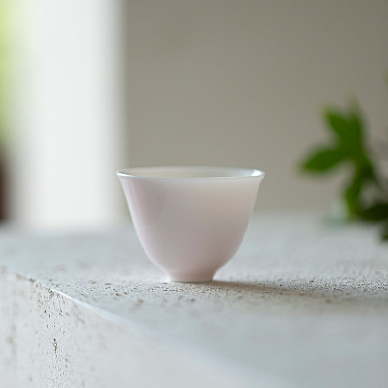Ceșcuță de ceai cu glazură colorată, în formă de inimă, Gongfu ceai, porțelan alb, pereți subțiri, uz casnic, stil minimalist