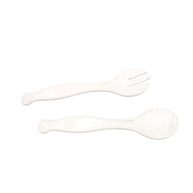 Set de tacâmuri din melamină: cuțit și furculiță, furculițe și linguri pentru desert și salată, boluri din porțelan imitatie, alb, cu decor din mărgele