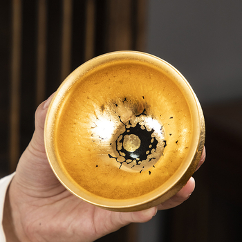 Ceșcuță de ceai Jianzhan cu glazură aur 24K și picături de ulei, ceramică artizanală Jianyang cu corp din fier, în cutie cadou
