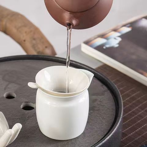 Set filtru de ceai din porțelan alb Dehua, filtru din oțel inoxidabil și suport inferior, set Kung Fu pentru uz casnic
