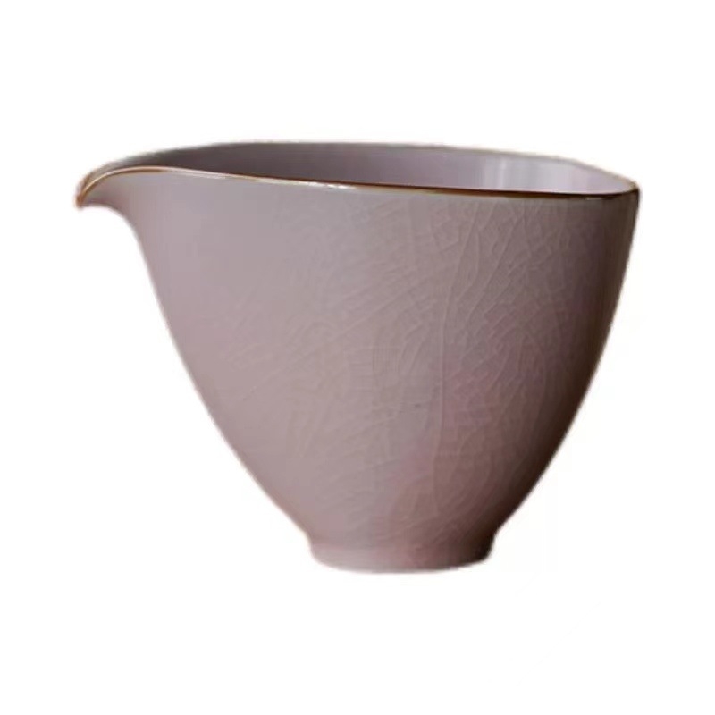 Ceașă roz din ceramică Ru Kiln pentru ceai Gongfu – design unic, înaltă calitate, destinat femeilor