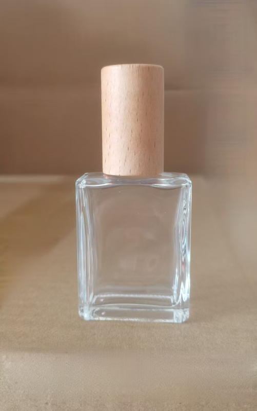 10 ml prenosna vintage staklena bočica za parfem s drvenim poklopcem i raspršivačem