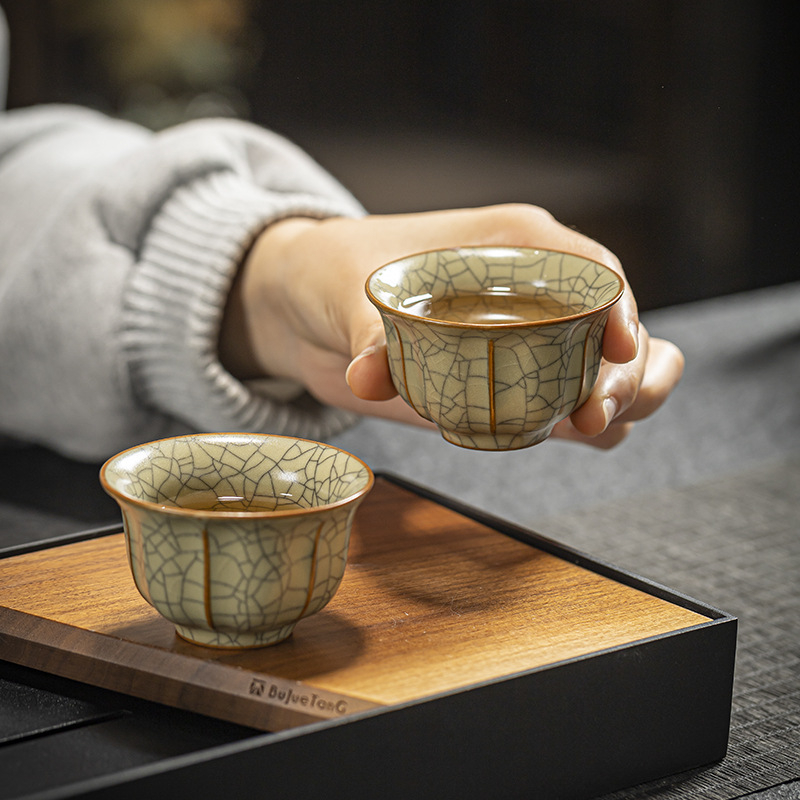Set Kung Fu ceai cu formă de petală, ceramic Ru Kiln, pentru uz casnic, ceainic și cești în stil chinezesc