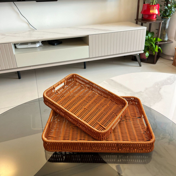 Tavă de ceai pătrată, stil japonez, și farfuriu pentru ceai – set din două piese, cu împletitură de ratan artificial
