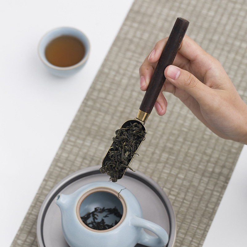 Accesorii pentru ceai Kung Fu: linguriță din aliaj greu de bambus, suport pentru ceașcă, clips pentru ceai, lopățică din lemn ebony, linguriță din rosewood, furculiță pentru ceașcă