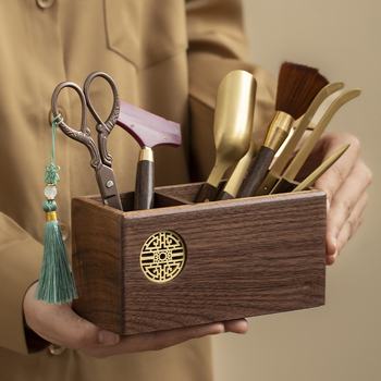 Set pentru ceremonie de ceai din lemn de nuc – Șase domni ai ceremoniei ceaiului, set Kung Fu cu accesorii și unelte: foarfece pentru ceai, clipsuri pentru ceai, perie, lingură pentru ceai, cuțit pentru ceai, răzuitor