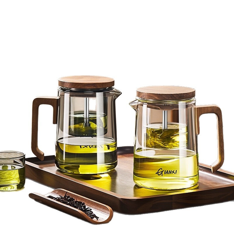 Set ceainic cu infuzor, separare ceai-apă și filtrare cu o singură apăsare; ceainic elegant și ceașcă cu prindere magnetică