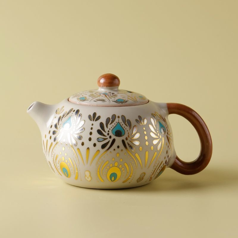 Kit ceramic Kung Fu pentru ceai: ceainic și două cești, pentru uz casnic