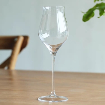 Pahar de vin în formă de lalea, cristal fără plumb — set cu pahare pentru alb, șampanie, roșu și aromă, lucrat manual