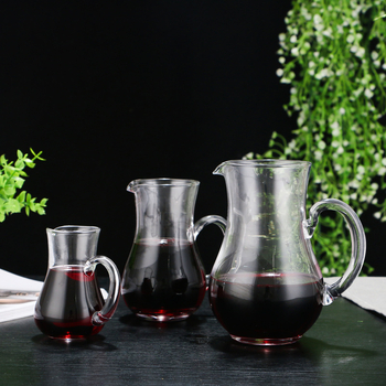 Decantor de vin din sticlă cu aerator și orificiu de turnare, stil minimalist, capacitate 401–500 ml