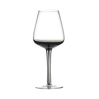Pahar de vin roșu din sticlă cristal, design minimalist modern, capacitate 401–500 ml.