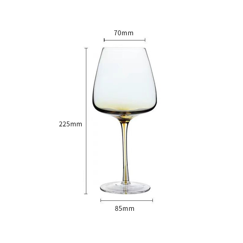 Pahar de vin roșu din sticlă cristal, design minimalist modern, capacitate 401–500 ml.