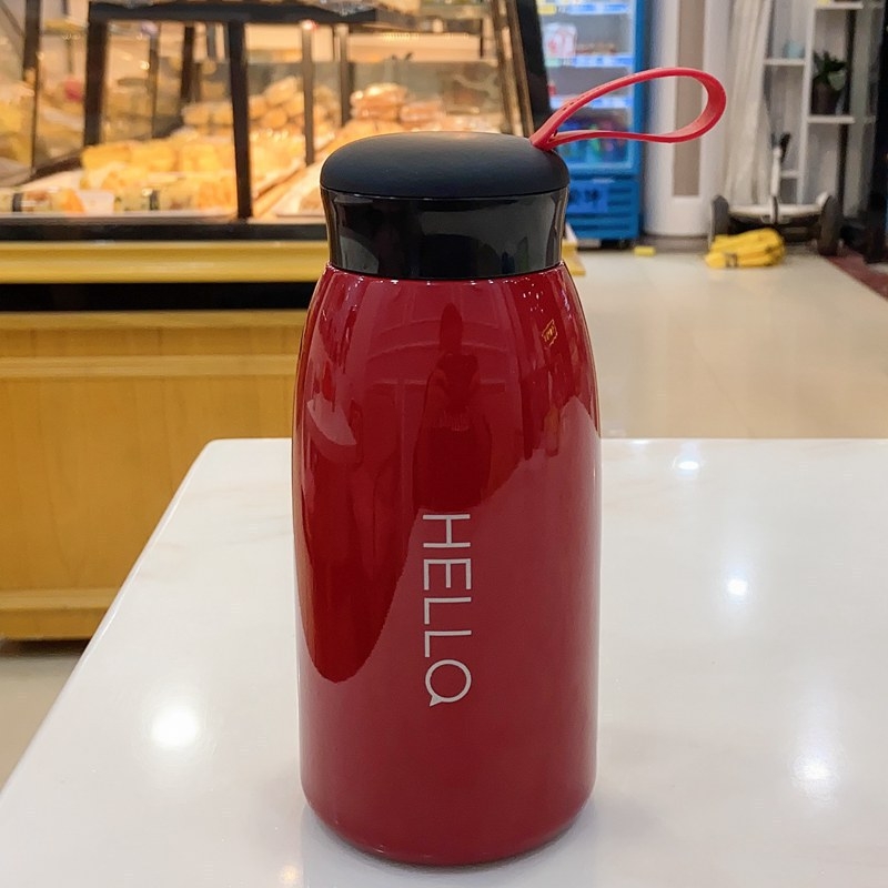 Cană termos izolată, mică, portabilă – compactă pentru apă, utilizare în aer liber