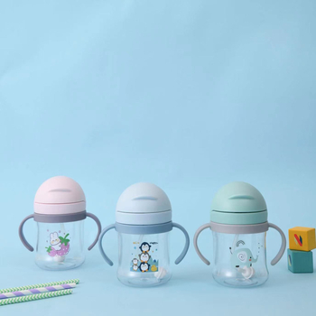 Cană de învățare din plastic pentru copii, cu mâner, design desen animat