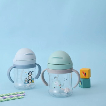 Cană de învățare din plastic pentru copii, cu mâner, design desen animat