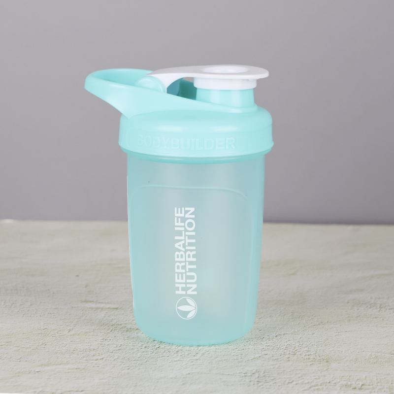 Shaker de 300 ml pentru fitness – recipient compact pentru apă, cafea, pudră de proteine și milkshake