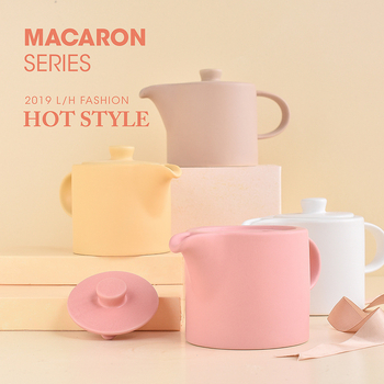 Cafetieră ceramică mată roz, culoare macarons roz, glazură roz – set cafea în stil european pentru sufragerie