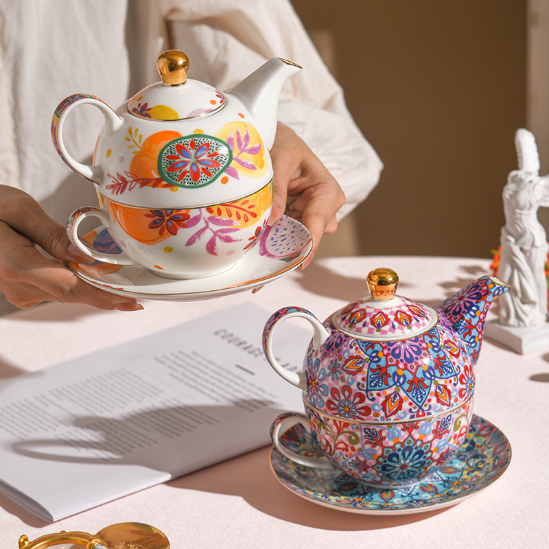 Set ceramic pentru cafea cu ceașcă și farfurioară, model fructat, pictură manuală, retro elegant, cadou într-o cutie