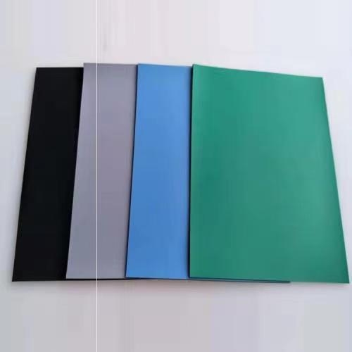 Material antistat din cauciuc verde pentru masă de lucru, grosime 2 mm, rezistent la temperaturi ridicate, pentru reparații electronice și utilizare în laborator