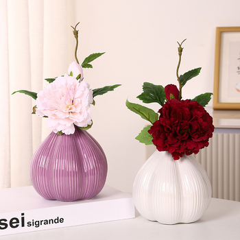 Vază ceramică în formă de ceapă pentru decorul sufrageriei și aranjamente florale