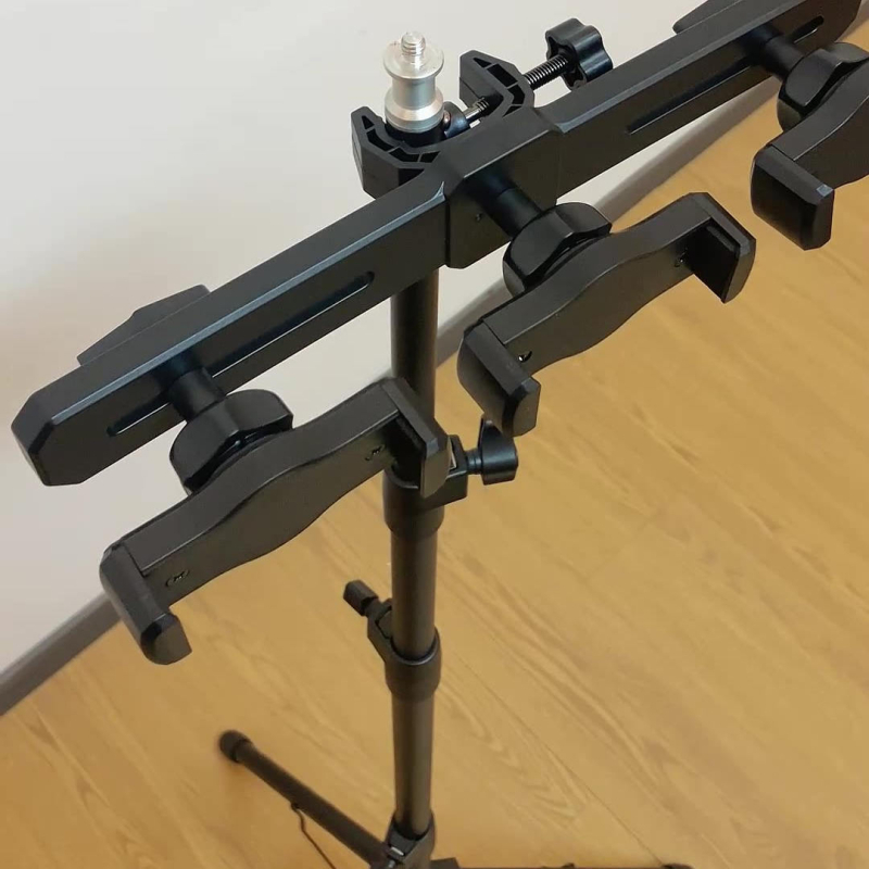 Okostelefon élő közvetítéséhez: állvány kettős keresztcsővel és három rögzítővel, gimbal a selfiehez — padlóra álló tripod kiegészítő