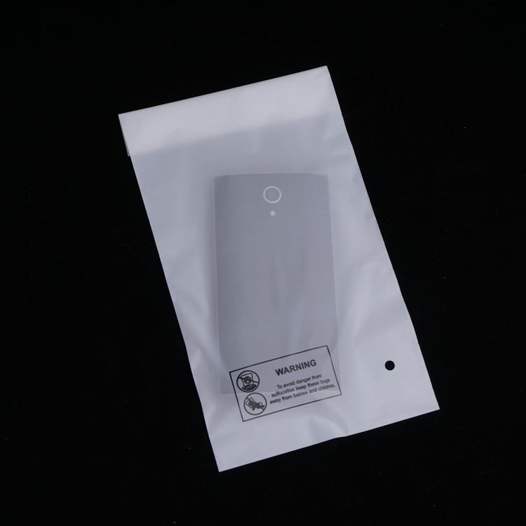 Ambalaj CPE mat cu sigiliu anti sufocare pentru carcase de telefon, cu etichetă ecologică, pungă ne sigilată