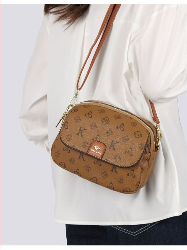 Ženska crossbody torba u korejskom stilu, vintage inspiracija, otisak s motivom školjke, svestrana i stilska torba preko ramena