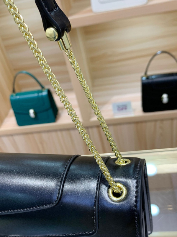 Dionist 2025 mala kvadratna kožna torbica s lancem za rame, crossbody