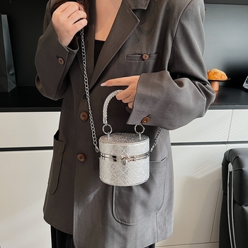 2025 ljetna moda: mini cilindrična torbica za ruž s lancem, ženska crossbody ili torba za ruku
