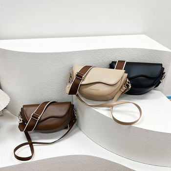 Modna ženska torba 2025, vintage torba tipa sedlo, za rameni ili crossbody stil, univerzalna za svaki outfit