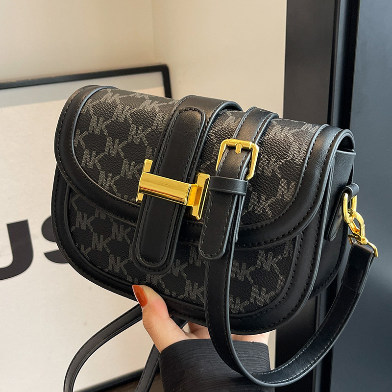 Ženska Saddle torba, jesen-zima 2026, vintage visokog kvaliteta, kompaktna crossbody torba
