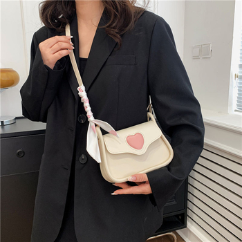 Jesenska ženska torbica 2025 — novi stil, elegantan nišni dizajn, torba za rame s crossbody, jednostavna sedlasta torba, PU materijal