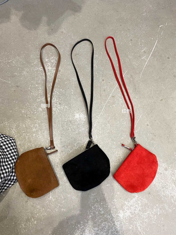 Korejski stil: mini suede crossbody torbica za vrat za žene — umjetna koža, džep za ruž i slušalice