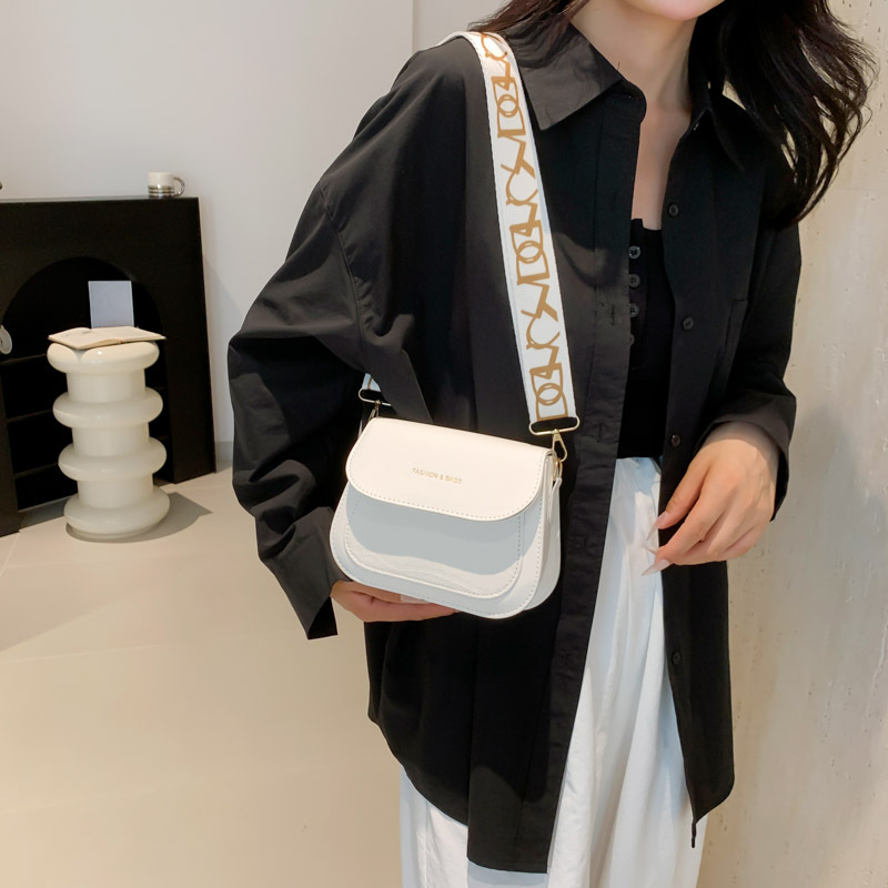 Ženska torba u stilu sedla, mala kvadratna PU kožna torba na rame, elegantna, minimalistična, retro stil