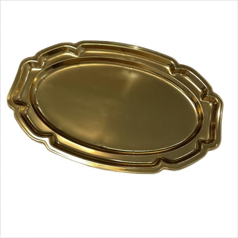 Tavă ovală de unică folosință din PET, cu finisaj aurit ce imită oțelul inoxidabil, pentru prăjituri, deserturi și alimente reci