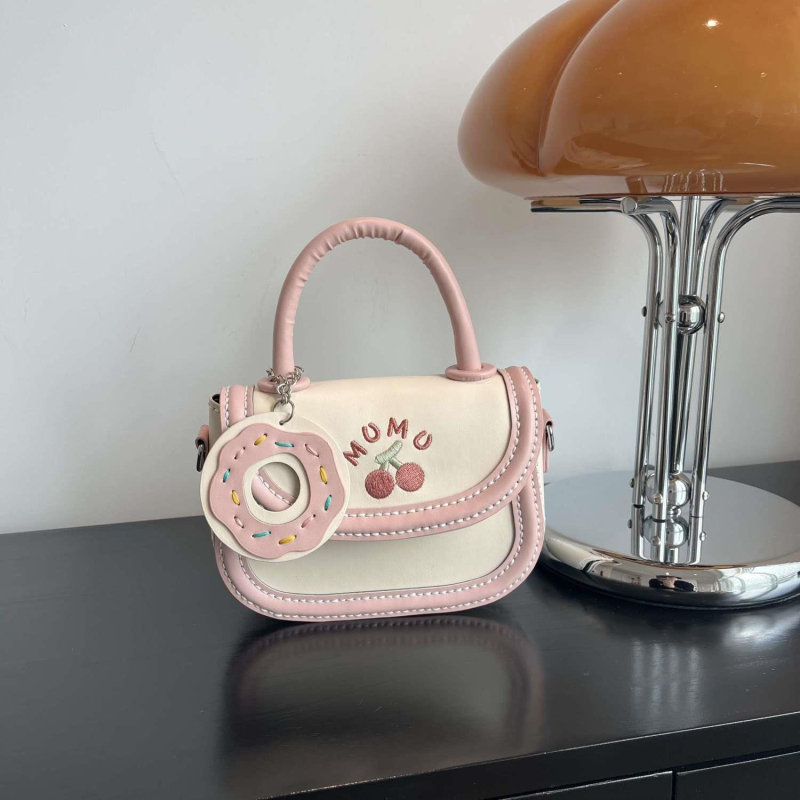 DIY komplet za ručnu izradu crossbody torbe tipa saddle, slatka trešnjina PU materijal, mala veličina