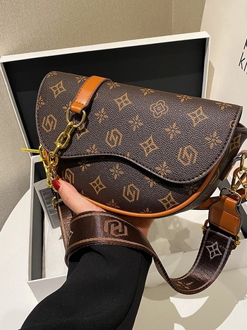 Ispisana crossbody torba, retro sedlastog stila za žene, 2026 modni svestrani model